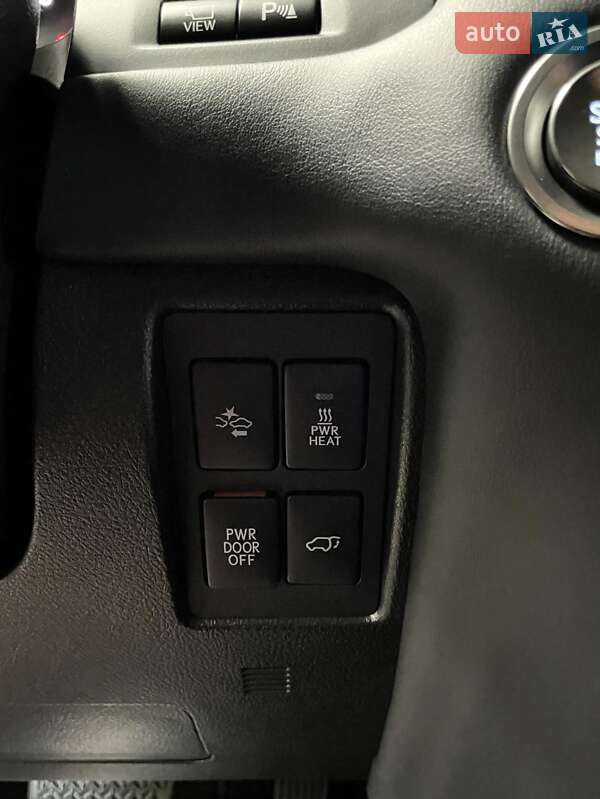 Внедорожник / Кроссовер Lexus LX 2018 в Львове