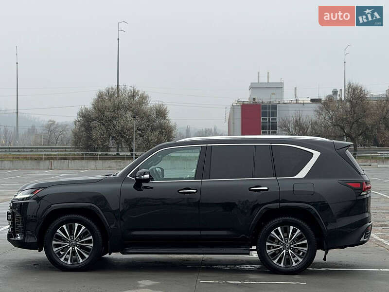 Внедорожник / Кроссовер Lexus LX 2023 в Киеве