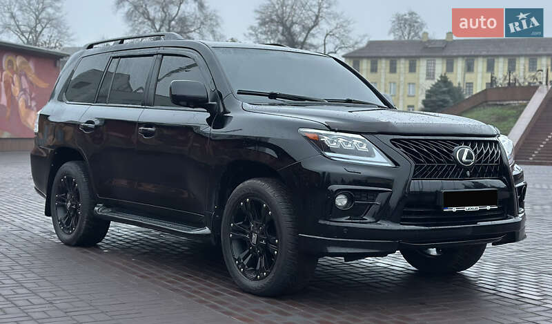 Внедорожник / Кроссовер Lexus LX 2008 в Днепре