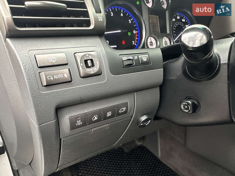 Внедорожник / Кроссовер Lexus LX 2008 в Львове