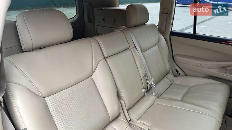 Позашляховик / Кросовер Lexus LX 2008 в Івано-Франківську