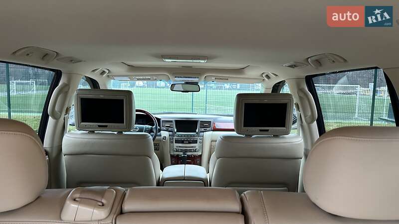 Позашляховик / Кросовер Lexus LX 2008 в Івано-Франківську