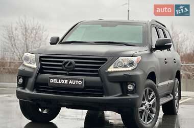 Внедорожник / Кроссовер Lexus LX 2010 в Киеве