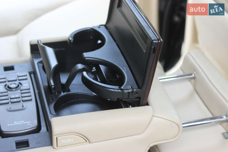 Внедорожник / Кроссовер Lexus LX 2010 в Днепре