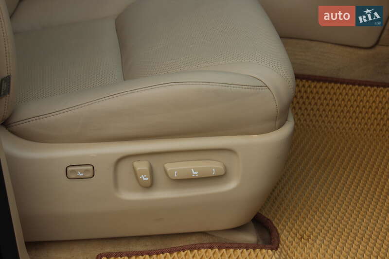 Внедорожник / Кроссовер Lexus LX 2010 в Днепре