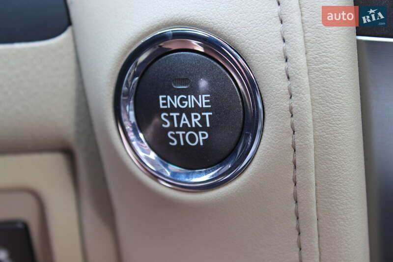 Внедорожник / Кроссовер Lexus LX 2010 в Днепре