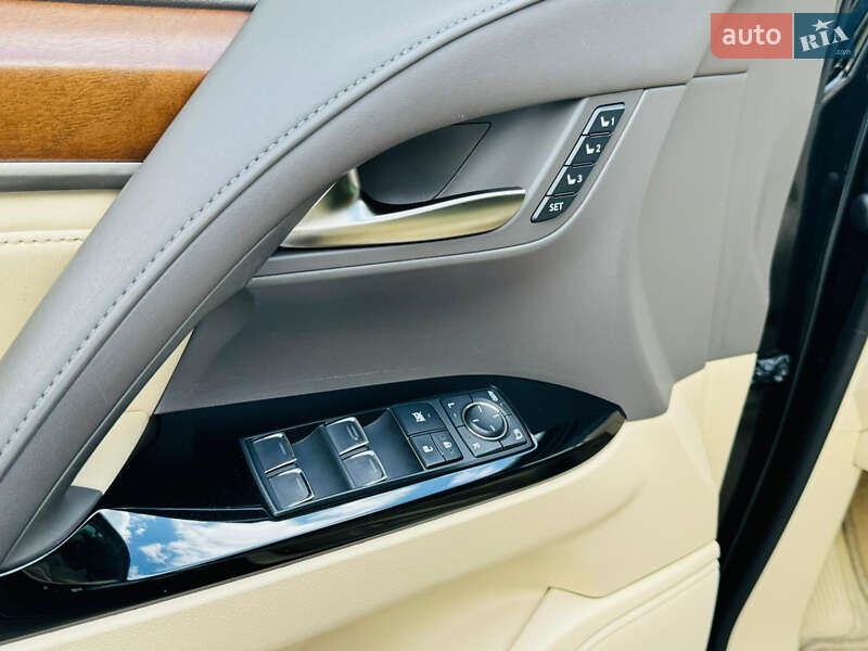 Внедорожник / Кроссовер Lexus LX 2017 в Одессе фото 15 Внедорожник / Кроссовер Lexus LX 2017 в Одессе