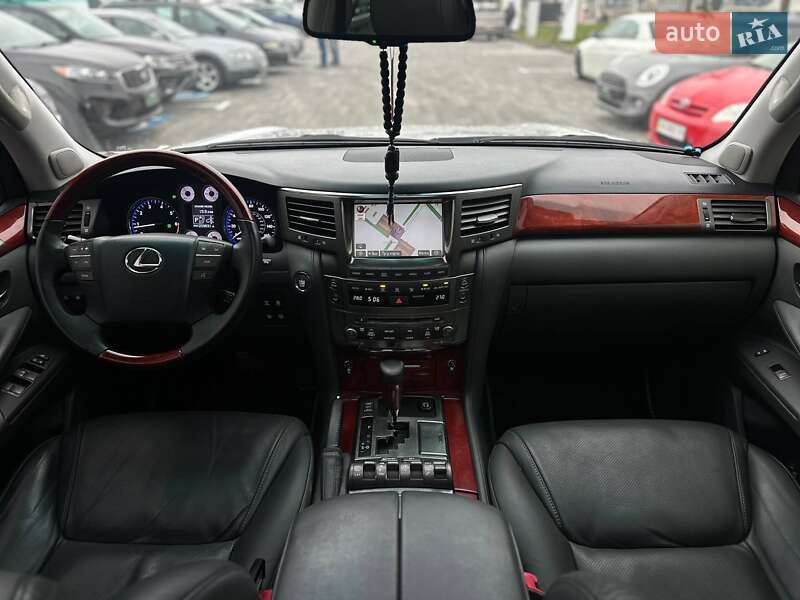 Позашляховик / Кросовер Lexus LX 2008 в Києві фото 19 Позашляховик / Кросовер Lexus LX 2008 в Києві