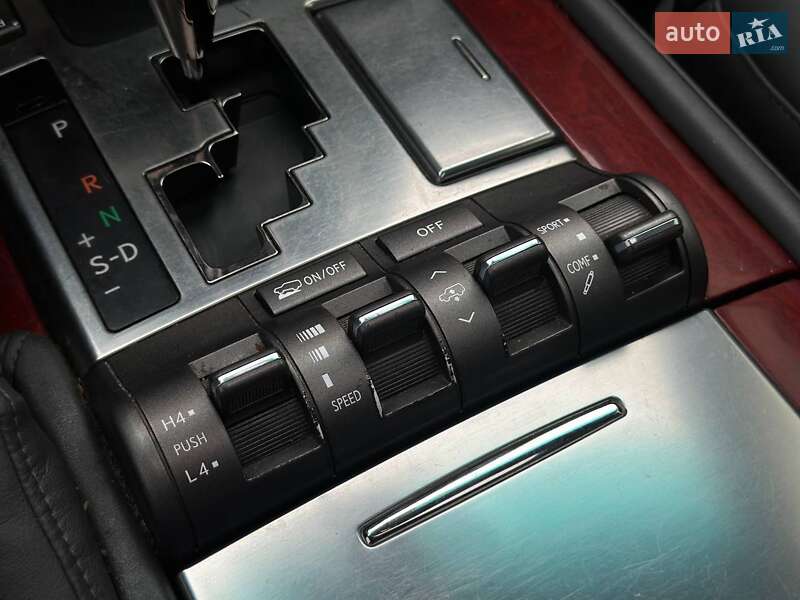 Позашляховик / Кросовер Lexus LX 2008 в Києві фото 26 Позашляховик / Кросовер Lexus LX 2008 в Києві