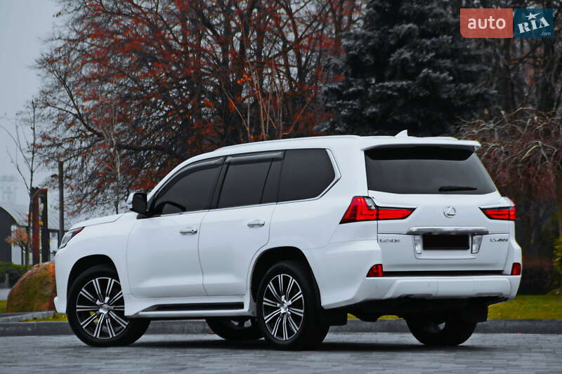 Внедорожник / Кроссовер Lexus LX 2017 в Днепре