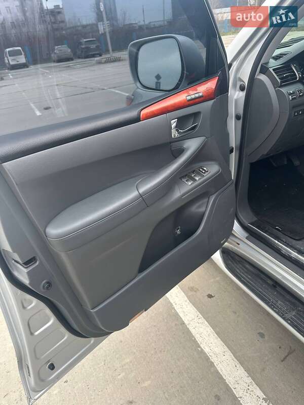 Внедорожник / Кроссовер Lexus LX 2008 в Черновцах фото 6 Внедорожник / Кроссовер Lexus LX 2008 в Черновцах