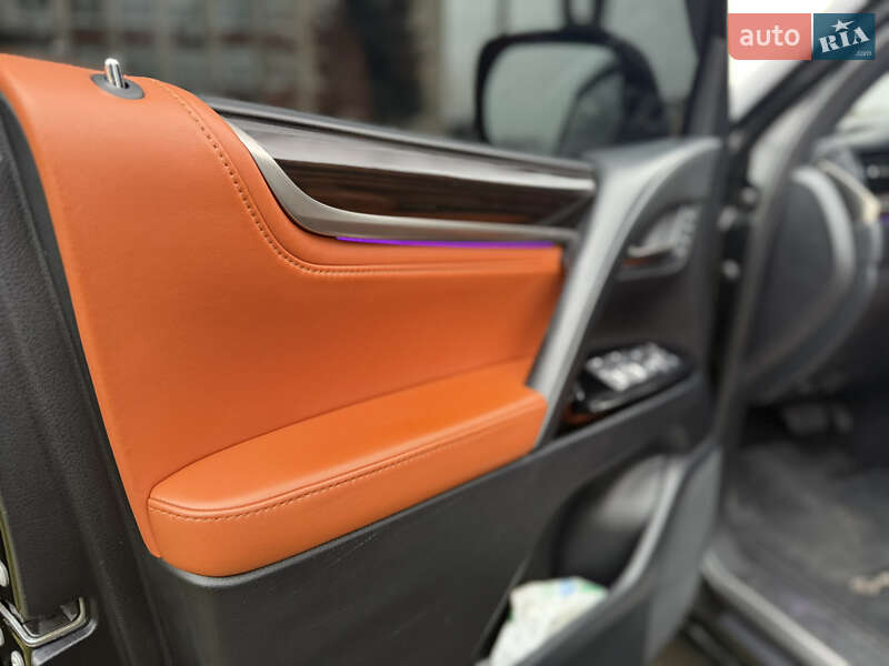 Внедорожник / Кроссовер Lexus LX 2016 в Белой Церкви фото 22 Внедорожник / Кроссовер Lexus LX 2016 в Белой Церкви