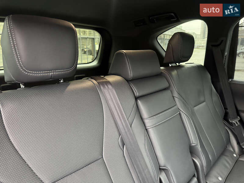 Внедорожник / Кроссовер Lexus LX 2022 в Киеве