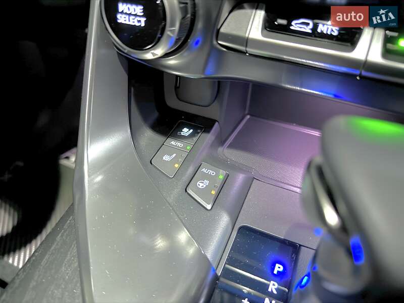 Внедорожник / Кроссовер Lexus LX 2025 в Днепре фото 49 Внедорожник / Кроссовер Lexus LX 2025 в Днепре