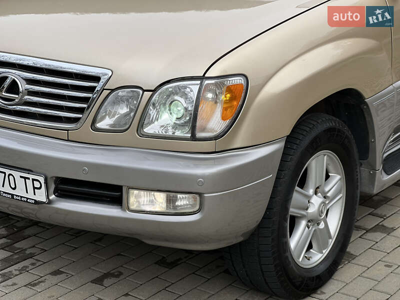 Внедорожник / Кроссовер Lexus LX 2001 в Сваляве фото 13 Внедорожник / Кроссовер Lexus LX 2001 в Сваляве
