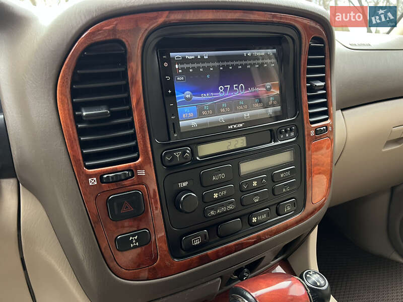 Внедорожник / Кроссовер Lexus LX 2001 в Сваляве фото 45 Внедорожник / Кроссовер Lexus LX 2001 в Сваляве