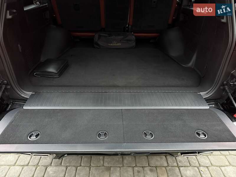 Внедорожник / Кроссовер Lexus LX 2019 в Виннице