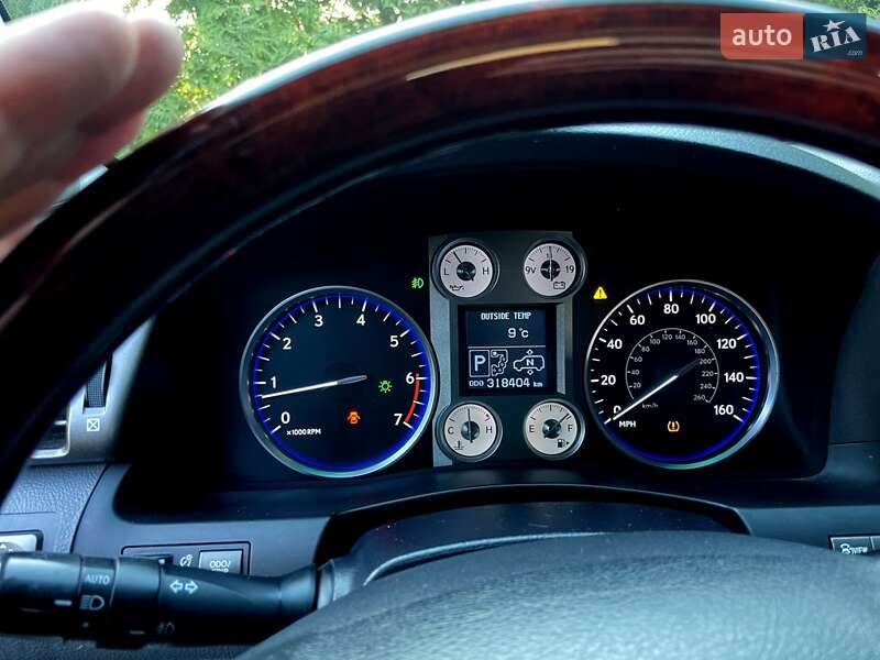 Внедорожник / Кроссовер Lexus LX 2008 в Черновцах