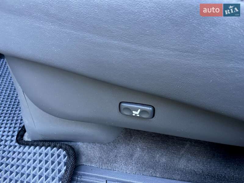 Внедорожник / Кроссовер Lexus LX 2008 в Черновцах