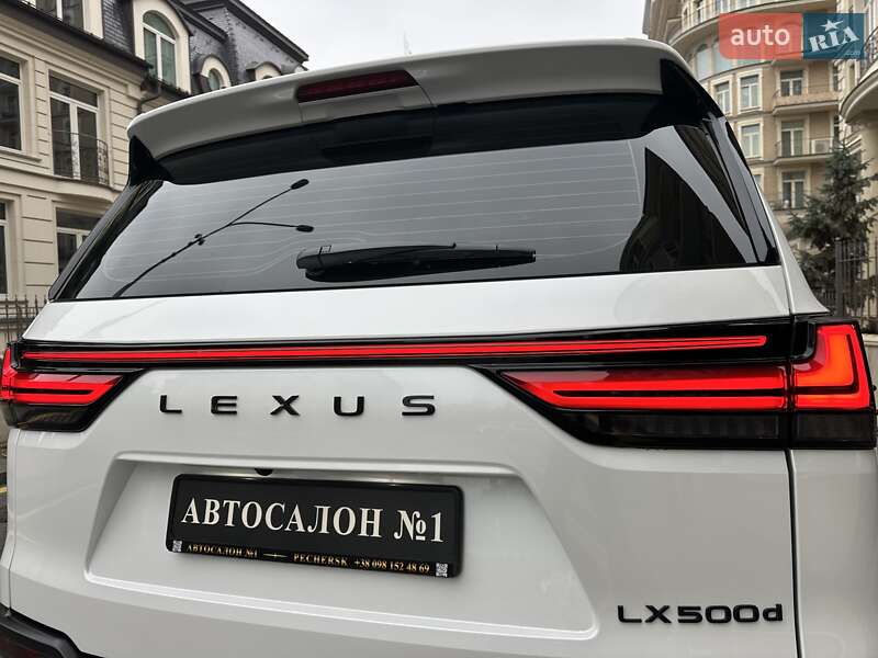 Внедорожник / Кроссовер Lexus LX 2022 в Киеве