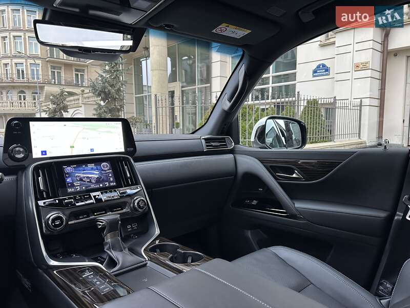 Внедорожник / Кроссовер Lexus LX 2022 в Киеве