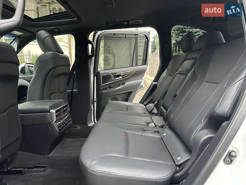 Внедорожник / Кроссовер Lexus LX 2022 в Киеве