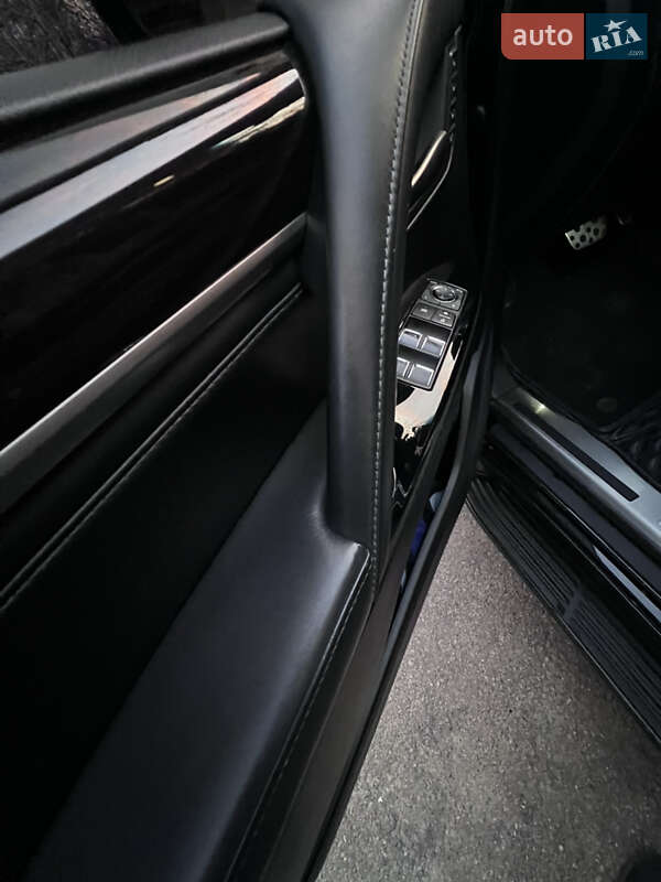 Внедорожник / Кроссовер Lexus LX 2019 в Киеве фото 47 Внедорожник / Кроссовер Lexus LX 2019 в Киеве