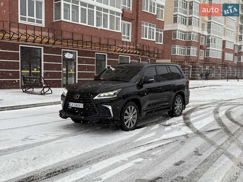 Внедорожник / Кроссовер Lexus LX 2016 в Умани