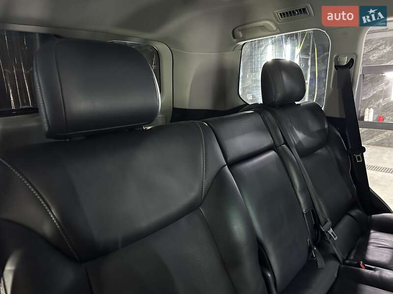 Внедорожник / Кроссовер Lexus LX 2013 в Киеве фото 27 Внедорожник / Кроссовер Lexus LX 2013 в Киеве