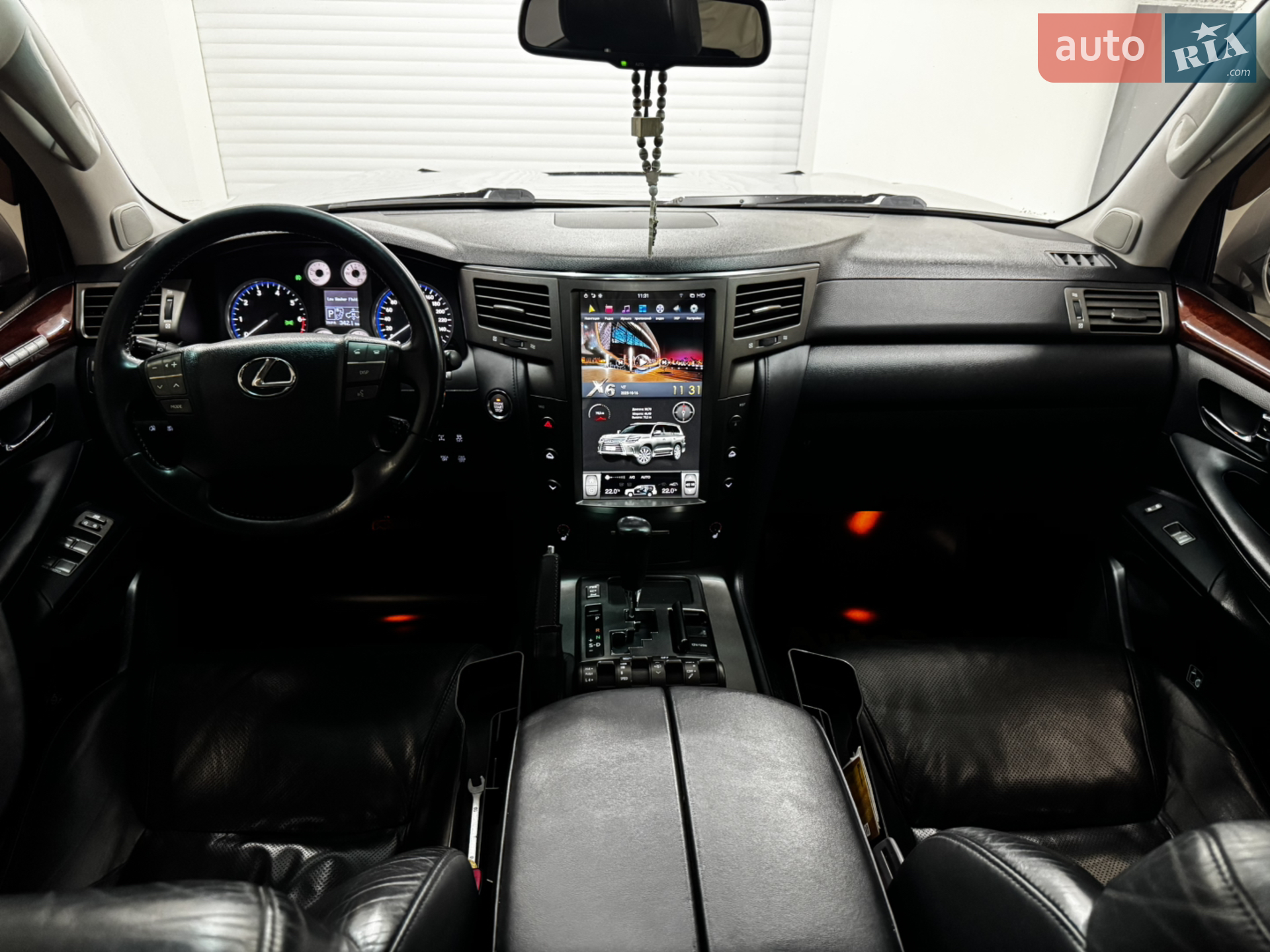 2010 Lexus LX - мініатюра 8