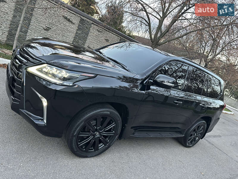 Внедорожник / Кроссовер Lexus LX 2018 в Днепре фото 6 Внедорожник / Кроссовер Lexus LX 2018 в Днепре