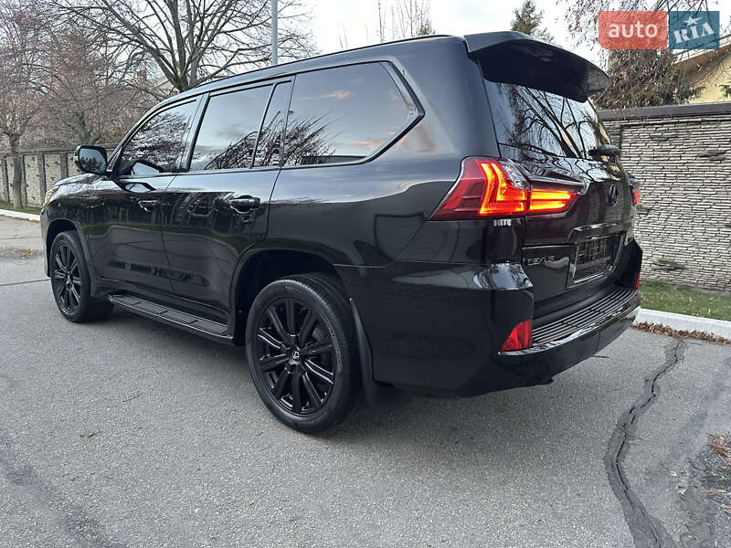Внедорожник / Кроссовер Lexus LX 2018 в Днепре фото 12 Внедорожник / Кроссовер Lexus LX 2018 в Днепре