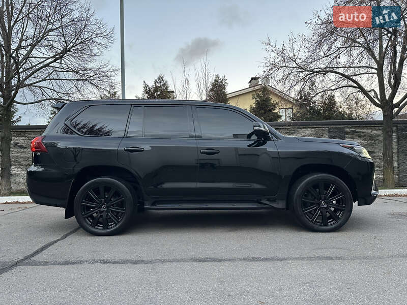 Внедорожник / Кроссовер Lexus LX 2018 в Днепре фото 22 Внедорожник / Кроссовер Lexus LX 2018 в Днепре