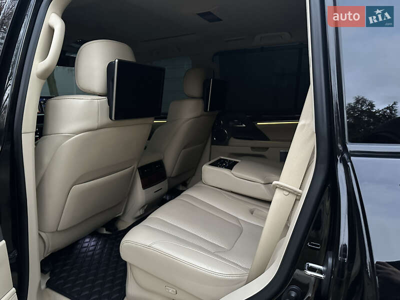Внедорожник / Кроссовер Lexus LX 2018 в Днепре фото 63 Внедорожник / Кроссовер Lexus LX 2018 в Днепре