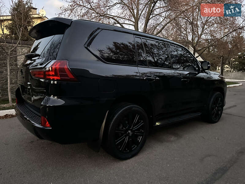 Внедорожник / Кроссовер Lexus LX 2018 в Днепре фото 101 Внедорожник / Кроссовер Lexus LX 2018 в Днепре