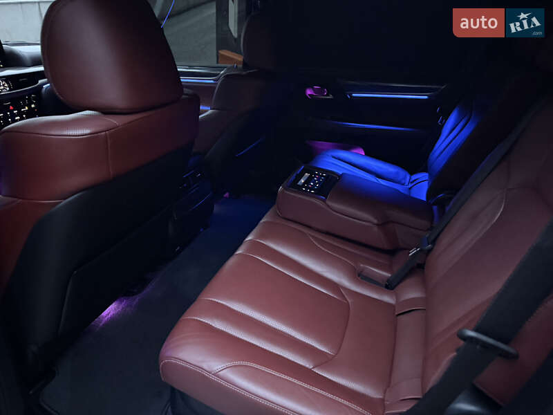 Внедорожник / Кроссовер Lexus LX 2017 в Киеве фото 43 Внедорожник / Кроссовер Lexus LX 2017 в Киеве