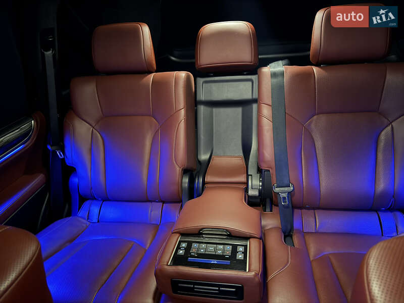 Внедорожник / Кроссовер Lexus LX 2017 в Киеве фото 63 Внедорожник / Кроссовер Lexus LX 2017 в Киеве