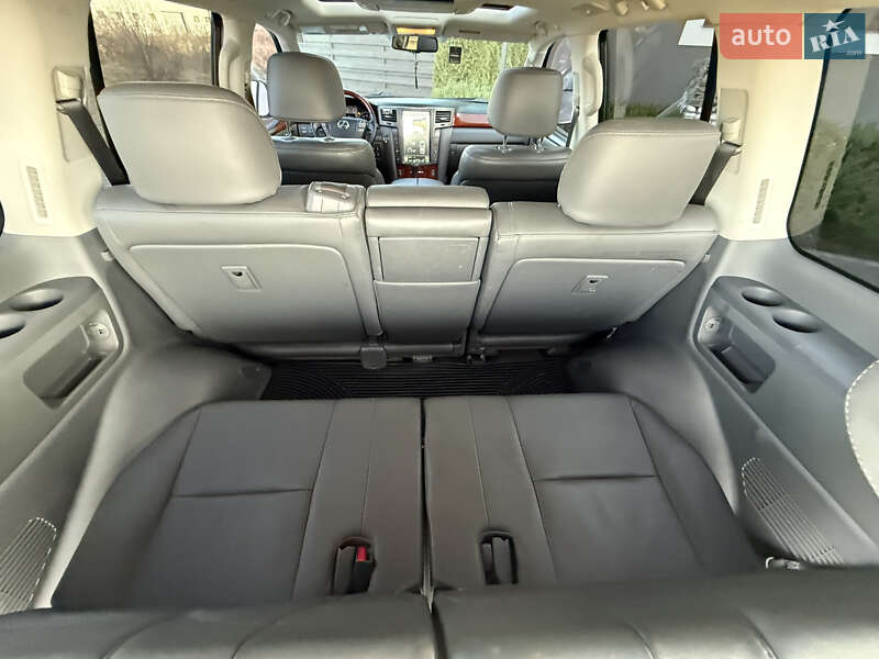 Внедорожник / Кроссовер Lexus LX 2008 в Стрые