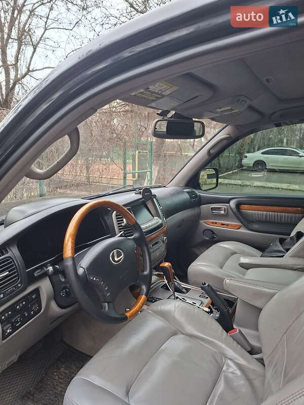 Внедорожник / Кроссовер Lexus LX 2005 в Одессе фото 8 Внедорожник / Кроссовер Lexus LX 2005 в Одессе