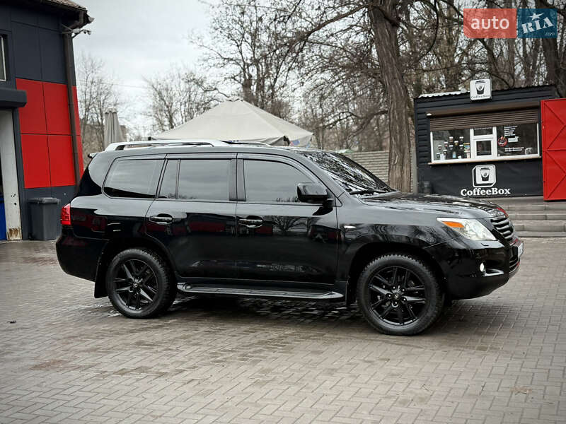 Внедорожник / Кроссовер Lexus LX 2008 в Запорожье