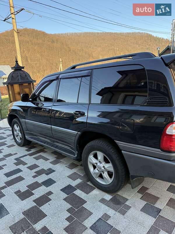 Внедорожник / Кроссовер Lexus LX 2004 в Косове