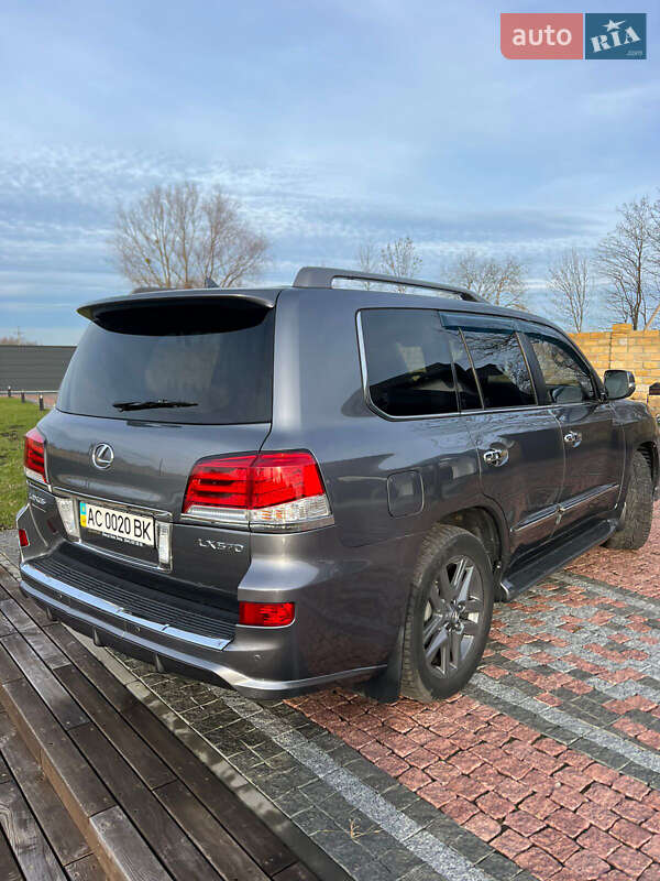 Внедорожник / Кроссовер Lexus LX 2014 в Нововолынске фото 17 Внедорожник / Кроссовер Lexus LX 2014 в Нововолынске