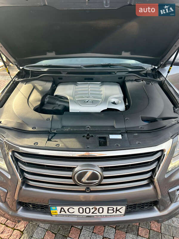 Внедорожник / Кроссовер Lexus LX 2014 в Нововолынске фото 20 Внедорожник / Кроссовер Lexus LX 2014 в Нововолынске