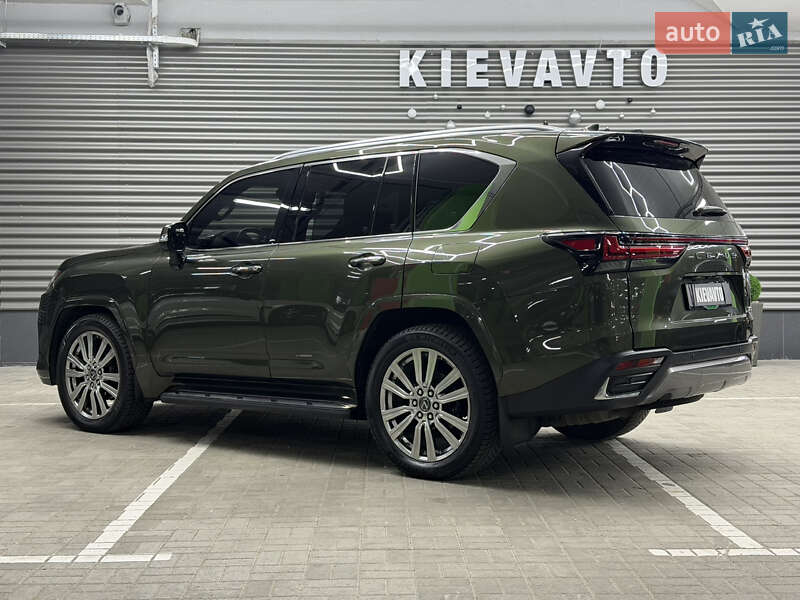 Внедорожник / Кроссовер Lexus LX 2023 в Киеве