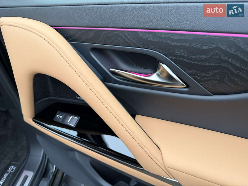 Внедорожник / Кроссовер Lexus LX 2025 в Киеве фото 19 Внедорожник / Кроссовер Lexus LX 2025 в Киеве