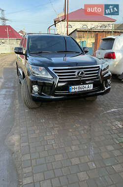 Внедорожник / Кроссовер Lexus LX 2013 в Одессе