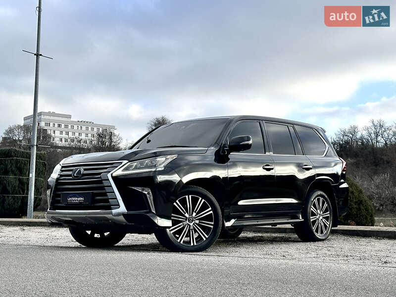 Lexus LX 2019