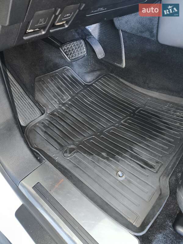 Позашляховик / Кросовер Lexus LX 2010 в Одесі