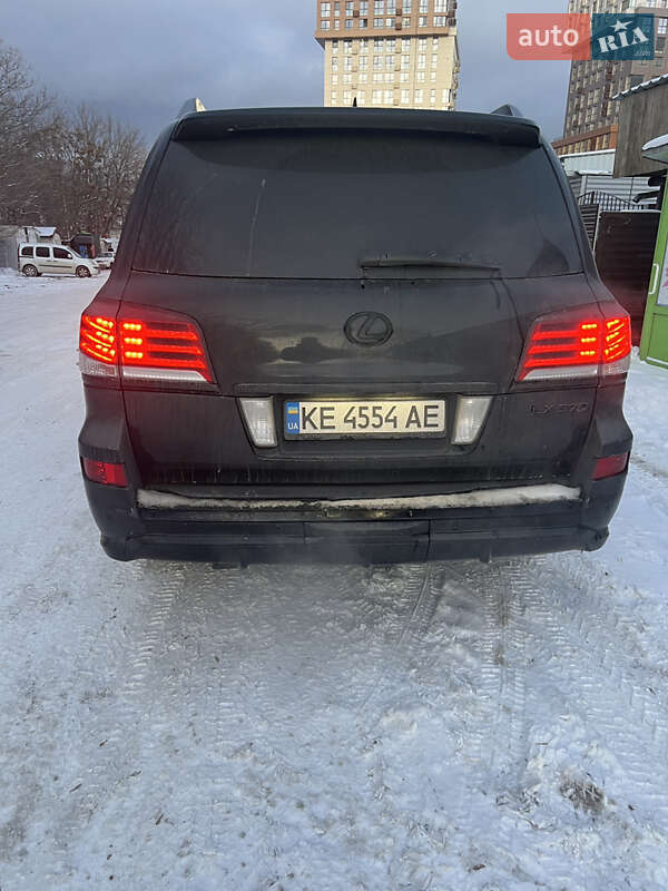 Позашляховик / Кросовер Lexus LX 2013 в Дніпрі