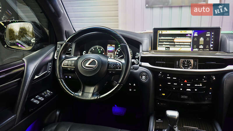 Позашляховик / Кросовер Lexus LX 2019 в Львові фото 27 Позашляховик / Кросовер Lexus LX 2019 в Львові